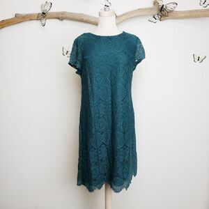 Laundry by Shelli  Segal green raw hem lace dress